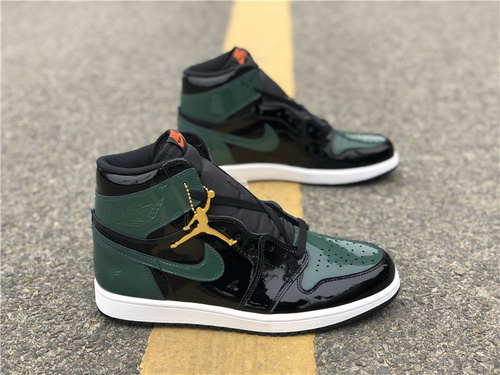 AJ 1_ Green Patent Leather Super Alliance_ original level_ number AV3905 038. Full code shipment 40--46-d0d33043